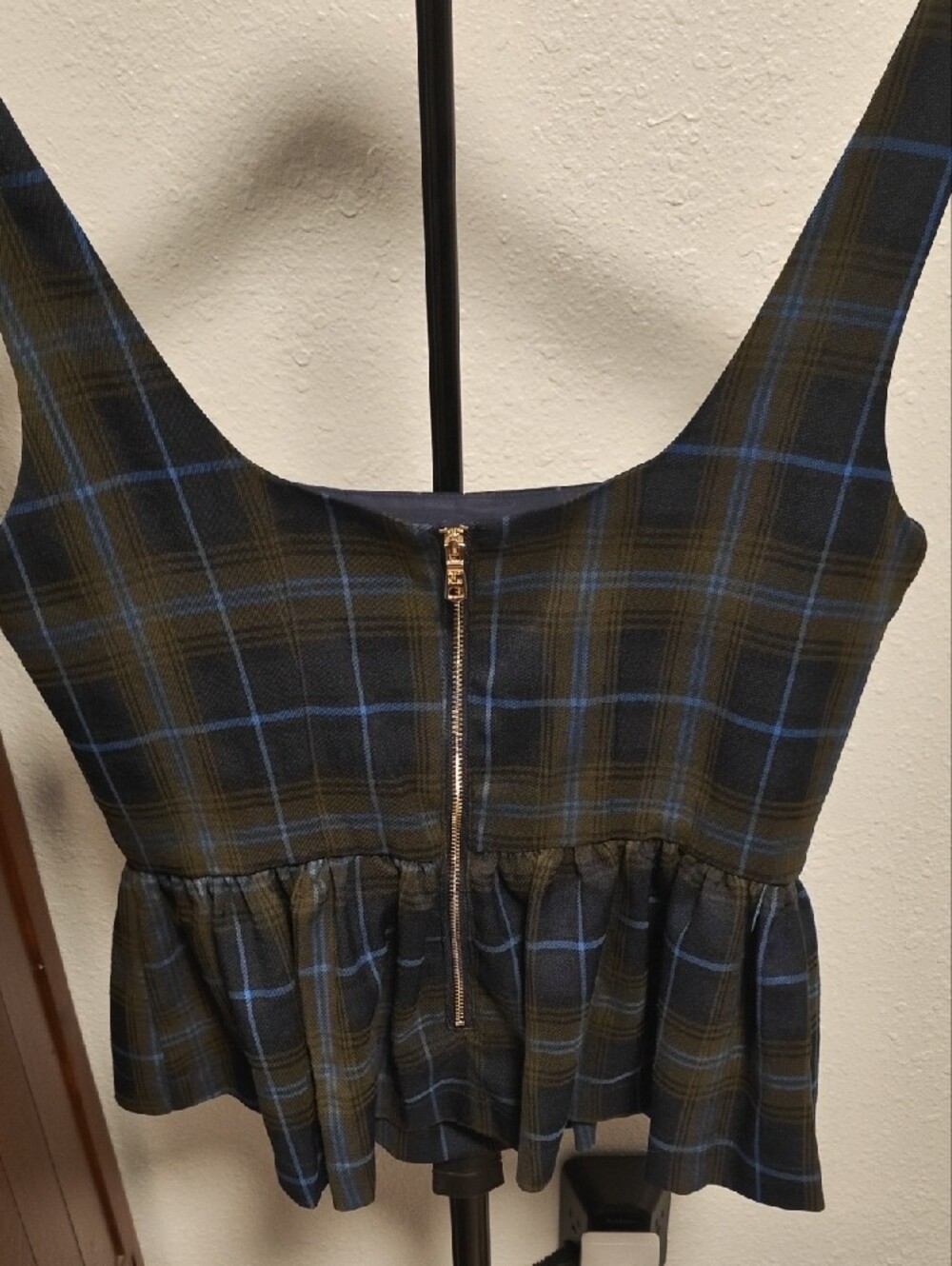 Avec Les Filles One-Shoulder Plaid Peplum Top - Blue and Olive - Picture 3 of 3